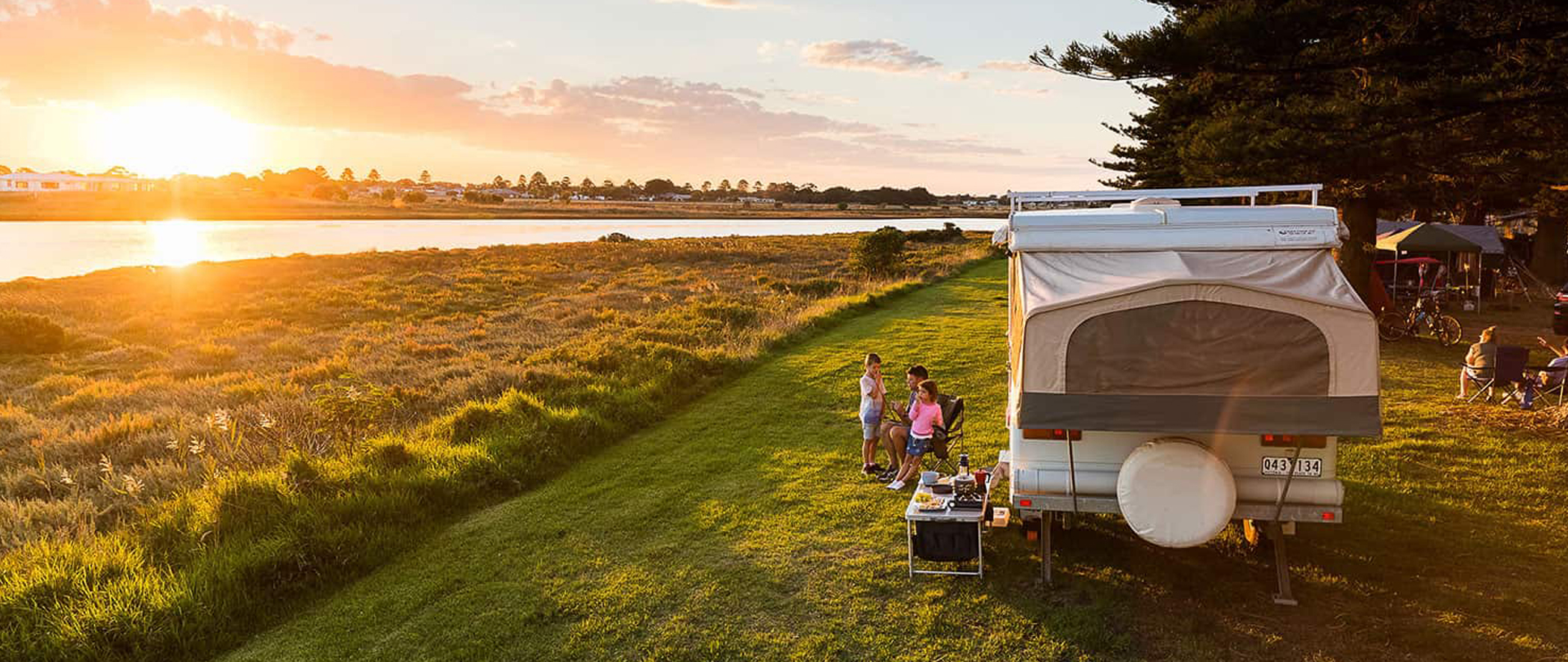 CAMPING & CABINS Port Fairy Folk Festival